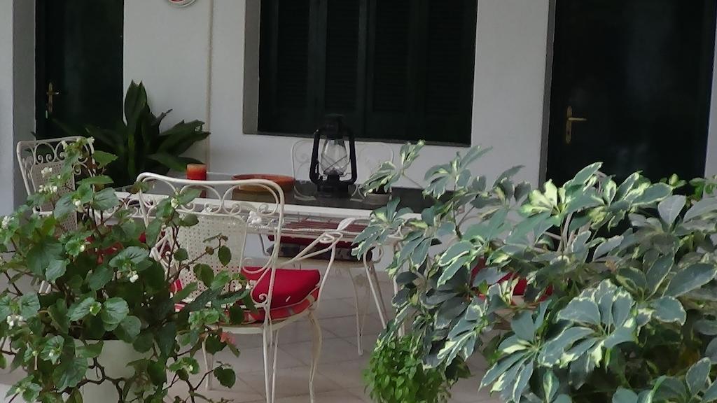 Mouroukis Rooms Loutra Edipsou  Exterior photo